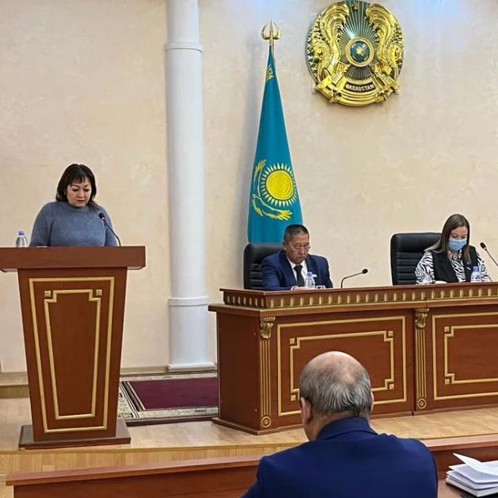 9f7d2e28-a88e-44b3-9974-97047674f947